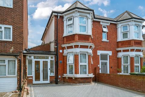 13 Wrottesley Road, London, SE18 3EW