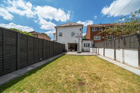 13 Wrottesley Road, London, SE18 3EW