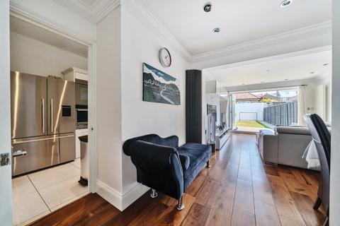 13 Wrottesley Road, London, SE18 3EW