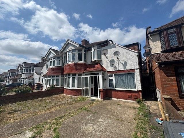 Great West Road, Hounslow, TW5 9 AP
