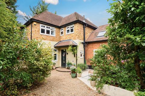 undefined, Devonshire Road, Weybridge, KT13