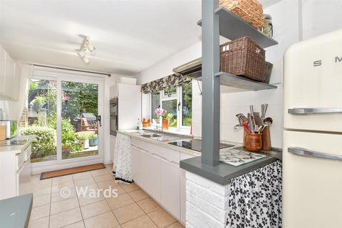 3 bedroom semi-detached house for sale, Rose Cottages, Maidstone ME15