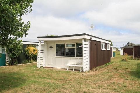 2 bedroom chalet for sale, Newport Road, Hemsby