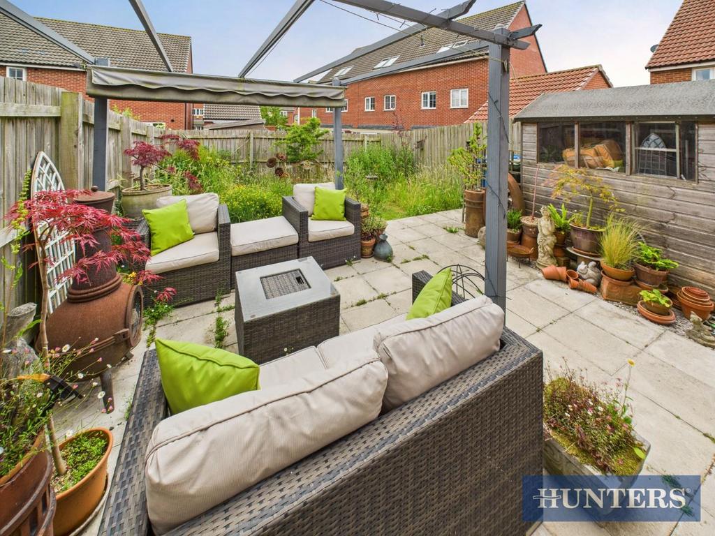 CAM01450 G0-PR0226-STILL036.jpg