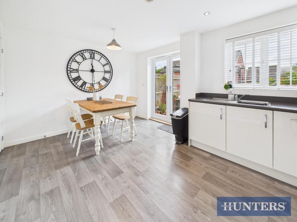 CAM01450 G0-PR0226-STILL012.jpg