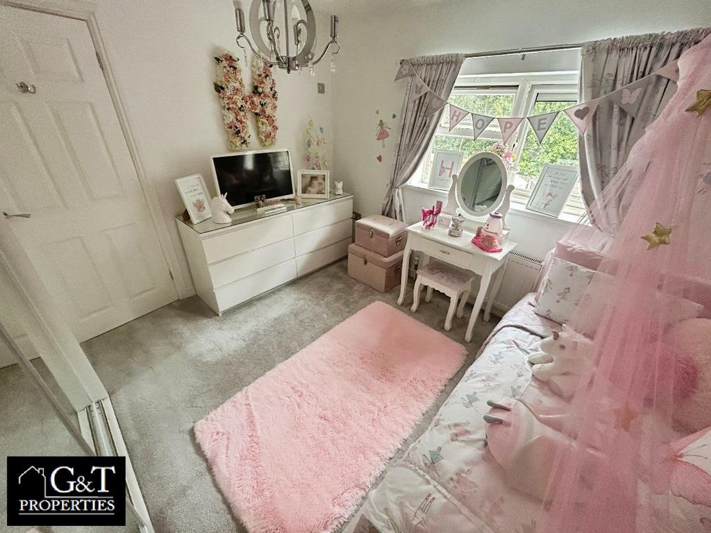 Second bedroom