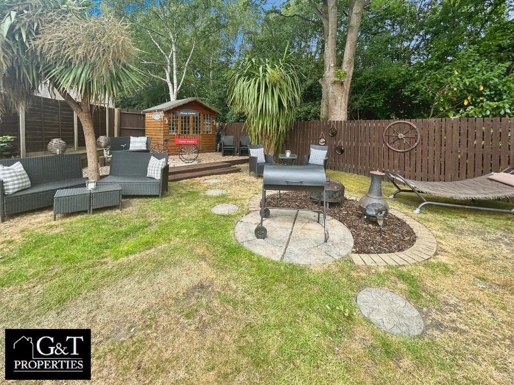 Rear garden
