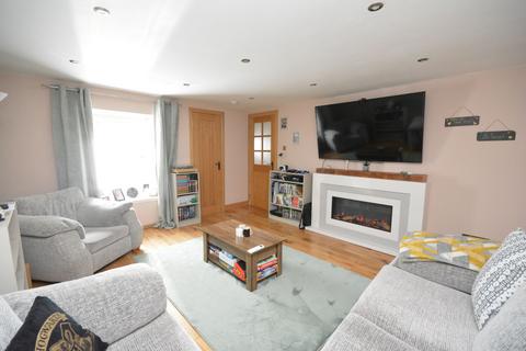 2 bedroom cottage for sale, Mary Street, Laurieston, FK2