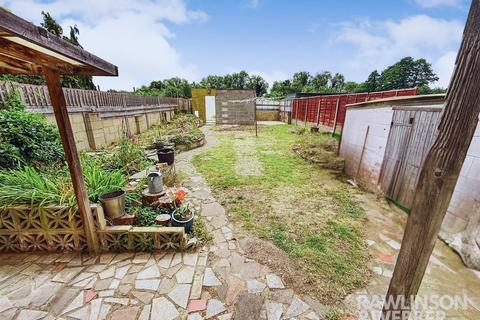 4 bedroom semi-detached house for sale, Island Farm Road, West Molesey KT8