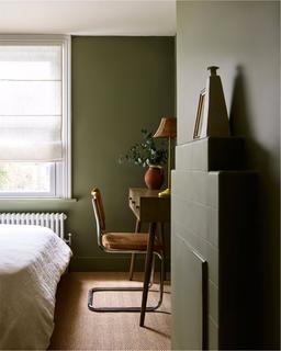 18 Aspley Road, London, SW18 2DB