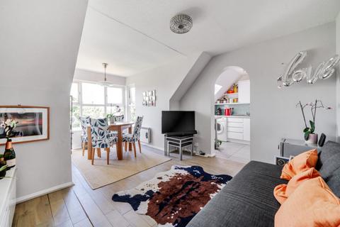 63 Pursewardens Close, London, W13 9PW