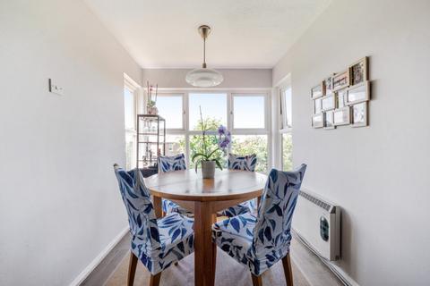63 Pursewardens Close, London, W13 9PW