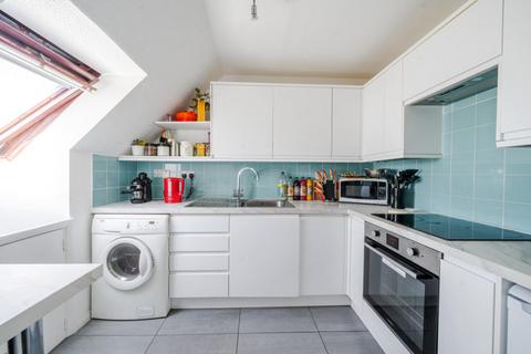 63 Pursewardens Close, London, W13 9PW