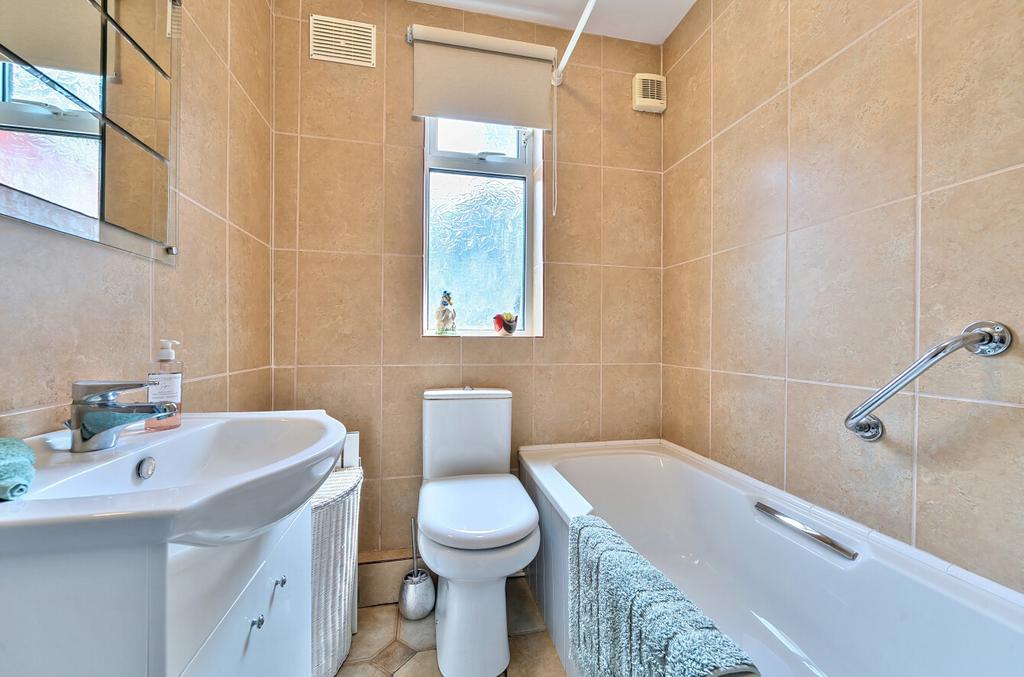 GF Bathroom
