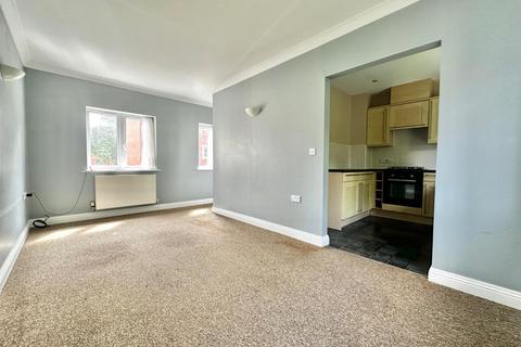 1 bedroom coach house for sale, Kestrel Close, Tiverton EX16