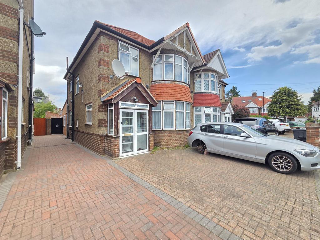 Greencroft Road, Hounslow, TW5 0 BH