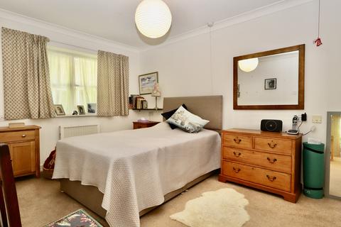 2 bedroom retirement property for sale, Carlton Court, Wells