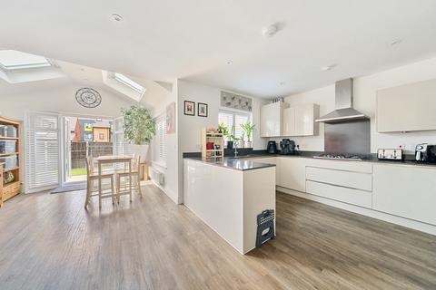 4 bedroom link detached house for sale, Garrett Crescent, Chertsey, KT16