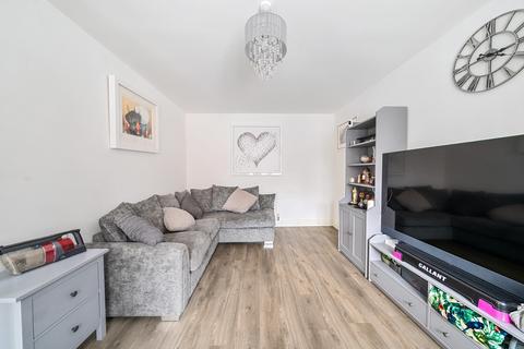 4 bedroom link detached house for sale, Garrett Crescent, Chertsey, KT16
