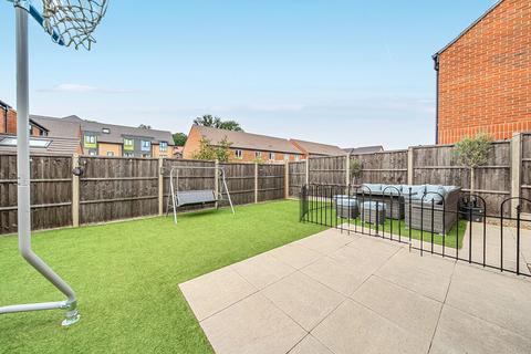 4 bedroom link detached house for sale, Garrett Crescent, Ottershaw, Chertsey, KT16