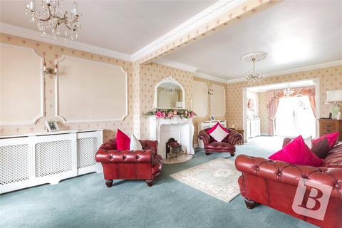 4 bedroom semi-detached house for sale, Rusper Road, Dagenham, RM9