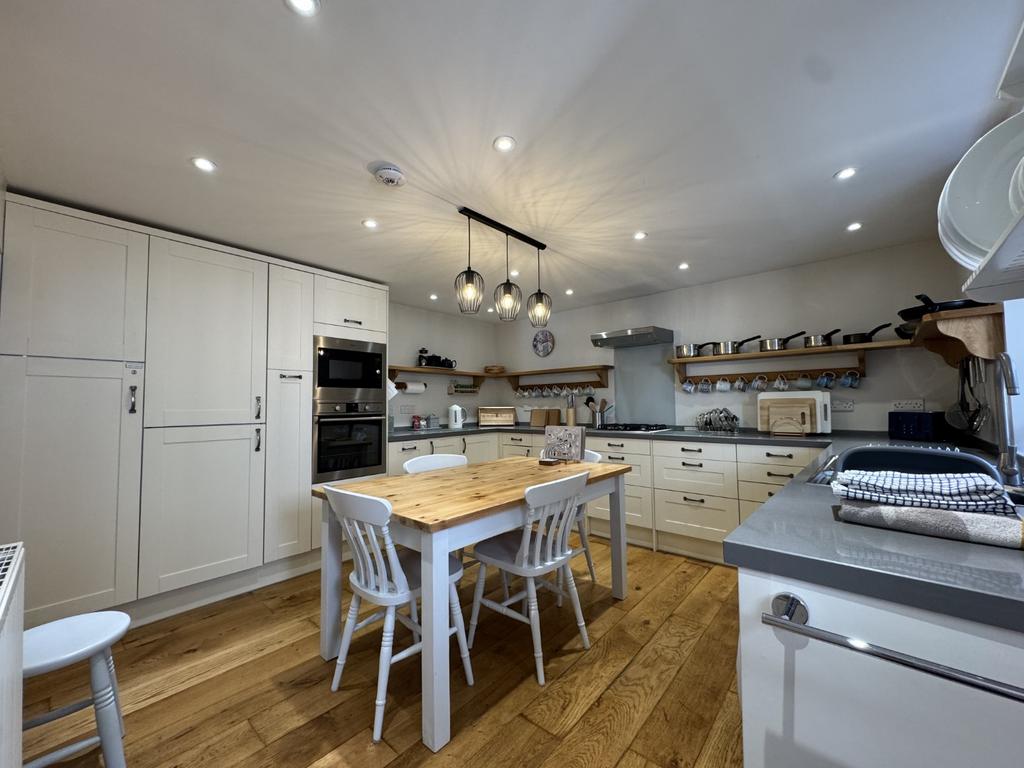Rear Kitchen/Dining Room