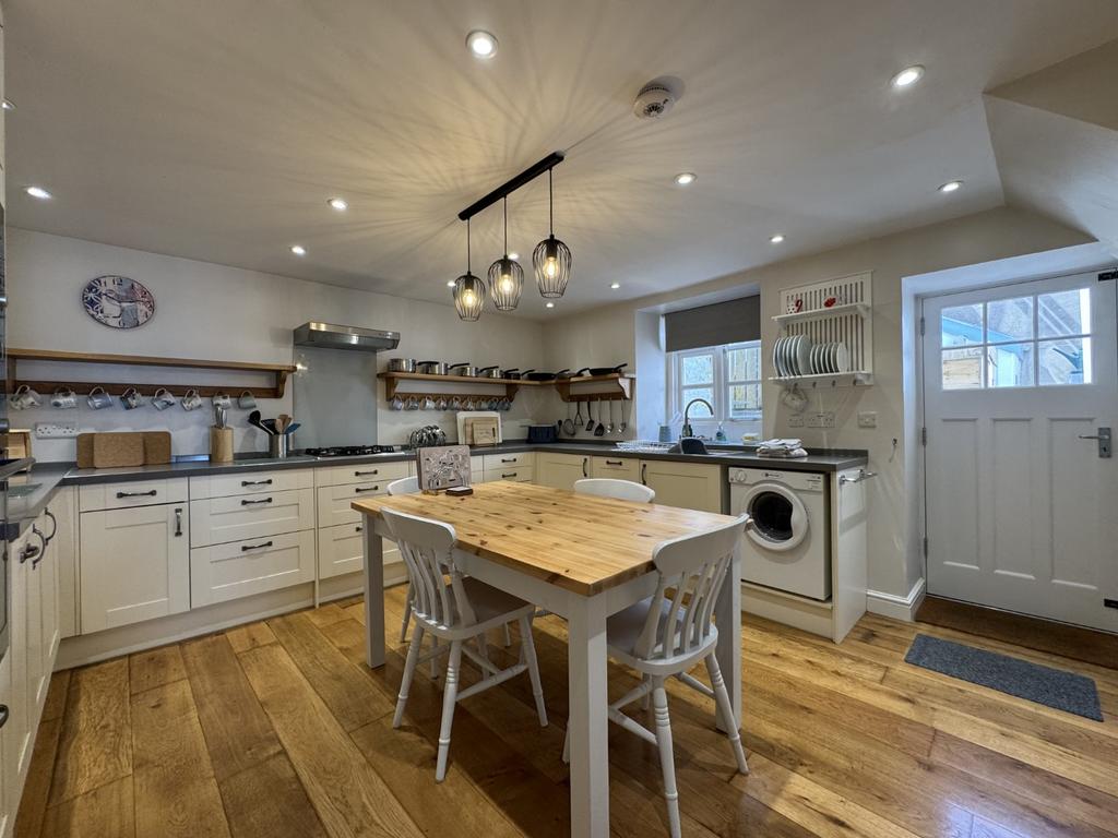 Rear Kitchen/Dining Room