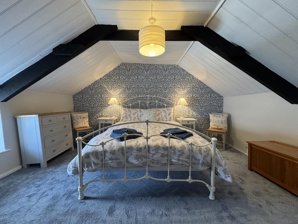 Front Double Bedroom 1