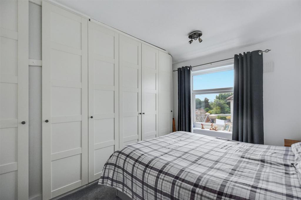 Bedroom 2 1.jpeg