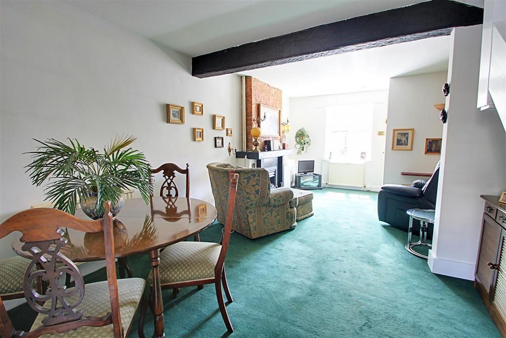 Living Dining Room 1.jpg