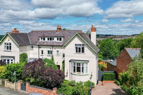 62 Bromsgrove Road, Redditch, B97 4RN