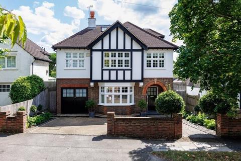 11 Hunter Road, London, SW20 8NZ