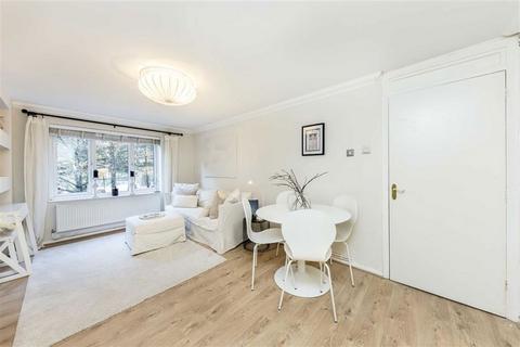 1 bedroom flat for sale, Burnt Ash Hill, London SE12