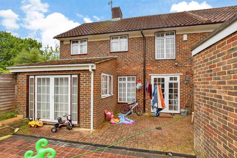 3 bedroom end of terrace house for sale, Shaws Road, Crawley RH10