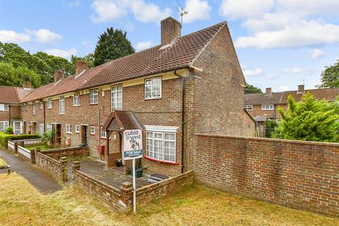 3 bedroom end of terrace house for sale, Shaws Road, Crawley RH10