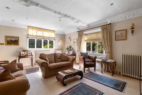 4 bedroom detached house for sale, Meadow Court, Shottery Road, Stratford-Upon-Avon