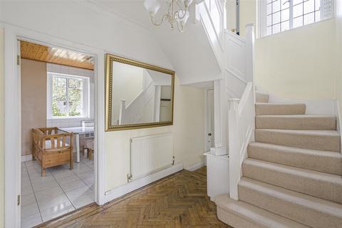 5 bedroom semi-detached house for sale, Brim Hill, N2