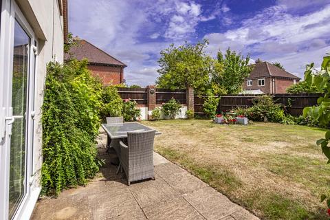 Oakdene Pangbourne Road, Upper Basildon, Reading, RG8 8LN