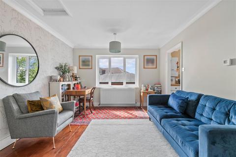 1 bedroom flat for sale, Cypress Road, London