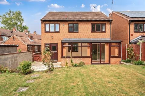 4 bedroom detached house for sale, Main Street, Ulleskelf