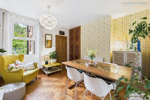 2 bedroom cottage for sale, Heath Road, Upton, CH2