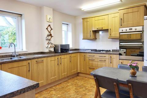 5 Govers Meadow, Colyton, EX24 6PG