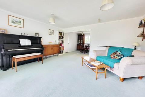 5 Govers Meadow, Colyton, EX24 6PG