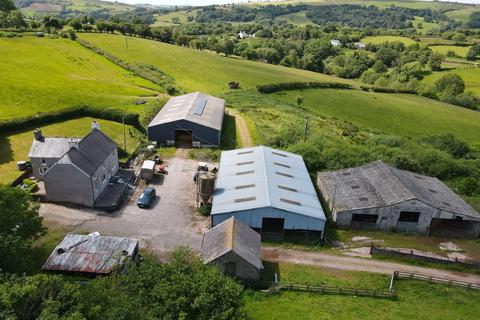 4 bedroom property with land to rent, Upper Chapel, Brecon, LD3