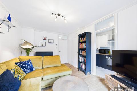 undefined, Muirfield Close, Berkshire RG1