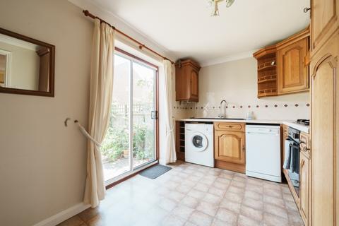 undefined, Headley Close, Lee-on-the-Solent, PO13 8HX