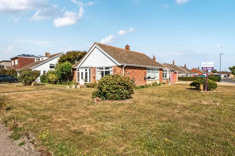2 bedroom detached bungalow for sale, Abbottsbury, Pagham, PO21