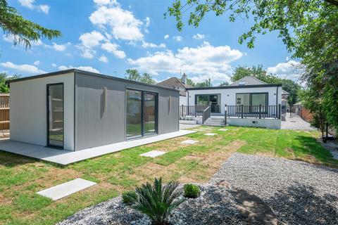 5 bedroom detached bungalow for sale, Claremount Gardens, Epsom