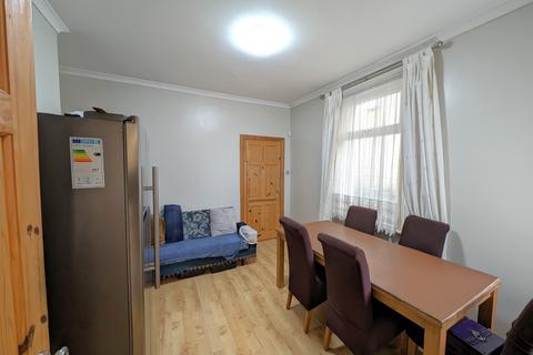undefined, School Road, Hounslow, Greater London, TW3