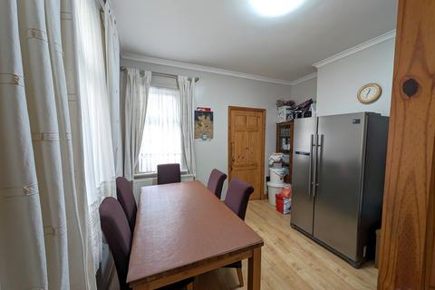 undefined, School Road, Hounslow, Greater London, TW3